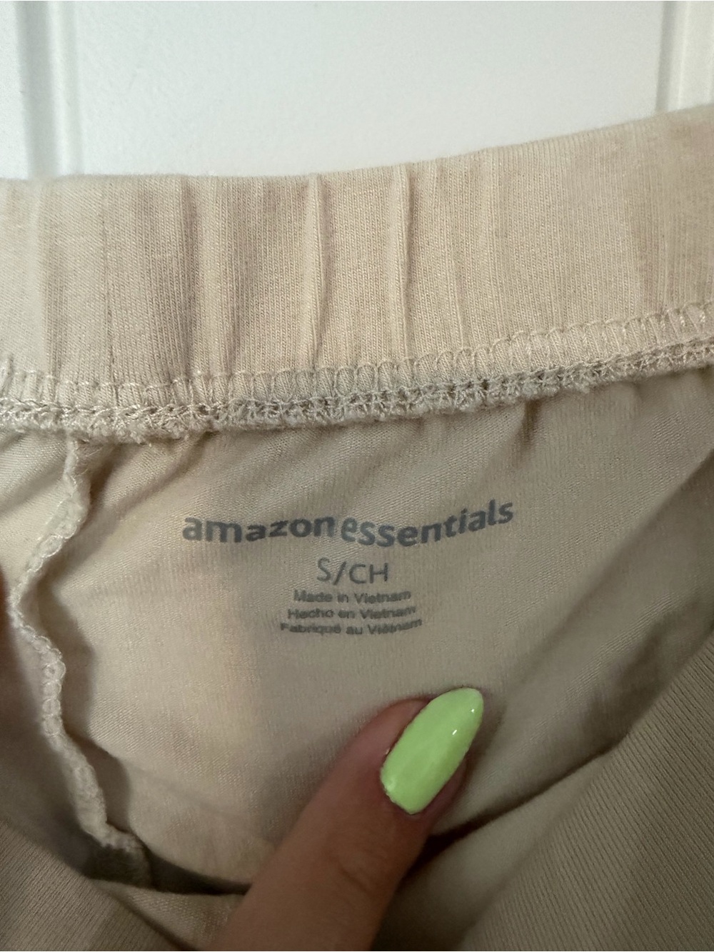 Amazon Essentials beige Button Front pajama set - Picture 6 of 6